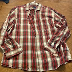 NAUTICA PLAID SHIRT 100% cotton Men Size XL red gray and white button down